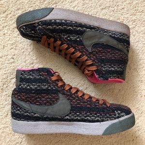 Nike Blazer Mid Premium sz 7.5W (Dark Army/Cognac)